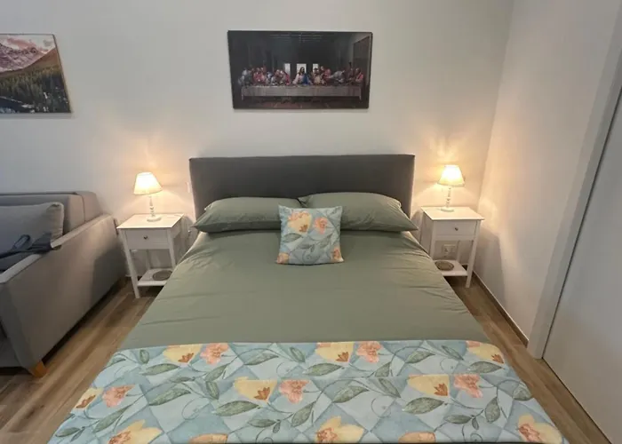 One-Bedroom House